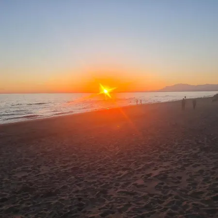 Luxury Boutique Penthouse 2 Bedrooms Pools Open 365 Days 아파트 *