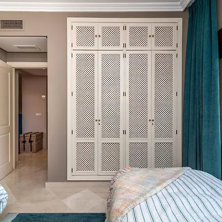 Luxury Boutique Penthouse 2 Bedrooms Pools Open 365 Days Daire *