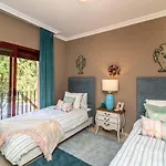 Luxury Boutique Penthouse 2 Bedrooms Pools Open 365 Days Appartement