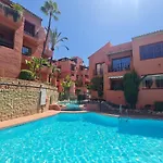 Apartment Luxury Boutique Penthouse 2 Bedrooms Pools Open 365 Days
