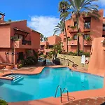 Luxury Boutique Penthouse 2 Bedrooms Pools Open 365 Days Marbella