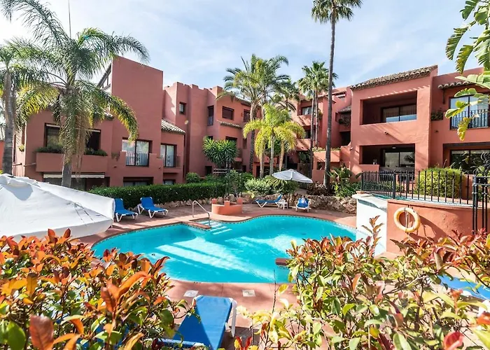 Luxury Boutique Penthouse 2 Bedrooms Pools Open 365 Days Апартаменти