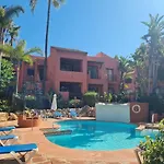 Lägenhet Luxury Boutique Penthouse 2 Bedrooms Pools Open 365 Days Marbella