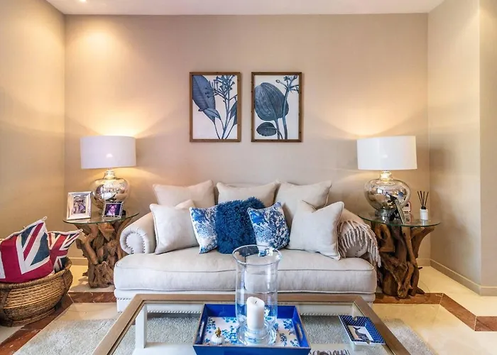 Daire Luxury Boutique Penthouse 2 Bedrooms Pools Open 365 Days