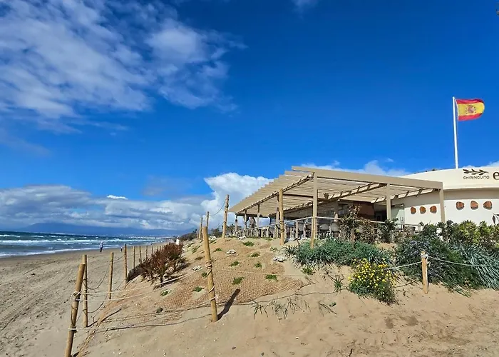 Luxury Boutique Penthouse 2 Bedrooms Pools Open 365 Days