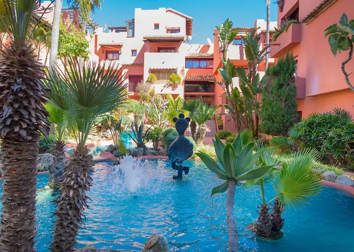 Daire Luxury Boutique Penthouse 2 Bedrooms Pools Open 365 Days *