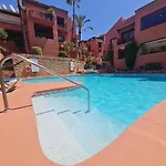 Luxury Boutique Penthouse 2 Bedrooms Pools Open 365 Days 公寓 马尔韦利亚